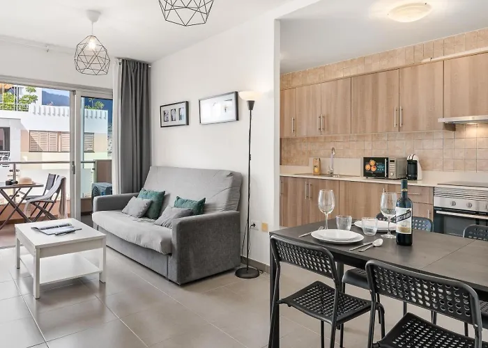 Obsidian Aregoma Caleta * Costa Adeje (Tenerife)