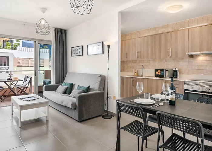 Obsidian Aregoma Caleta